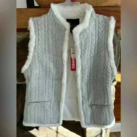 Talbots size Large new/tags insulated vest silver sparkle knit with fake fur - Picture 1 of 2